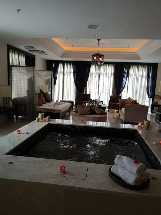 Zimmer Xanadu Resort Hotel