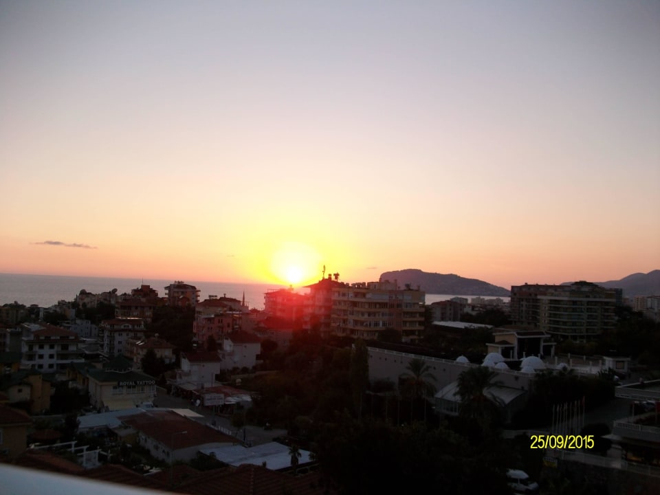 Sonnenuntergang Hotel Club Paradiso