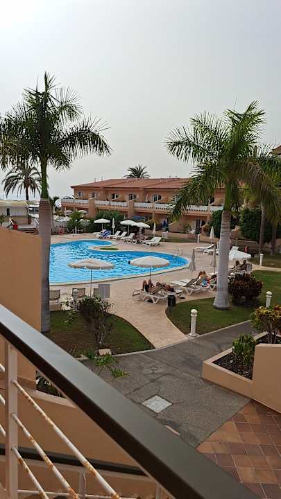 Pool Aparthotel Jardin del Conde