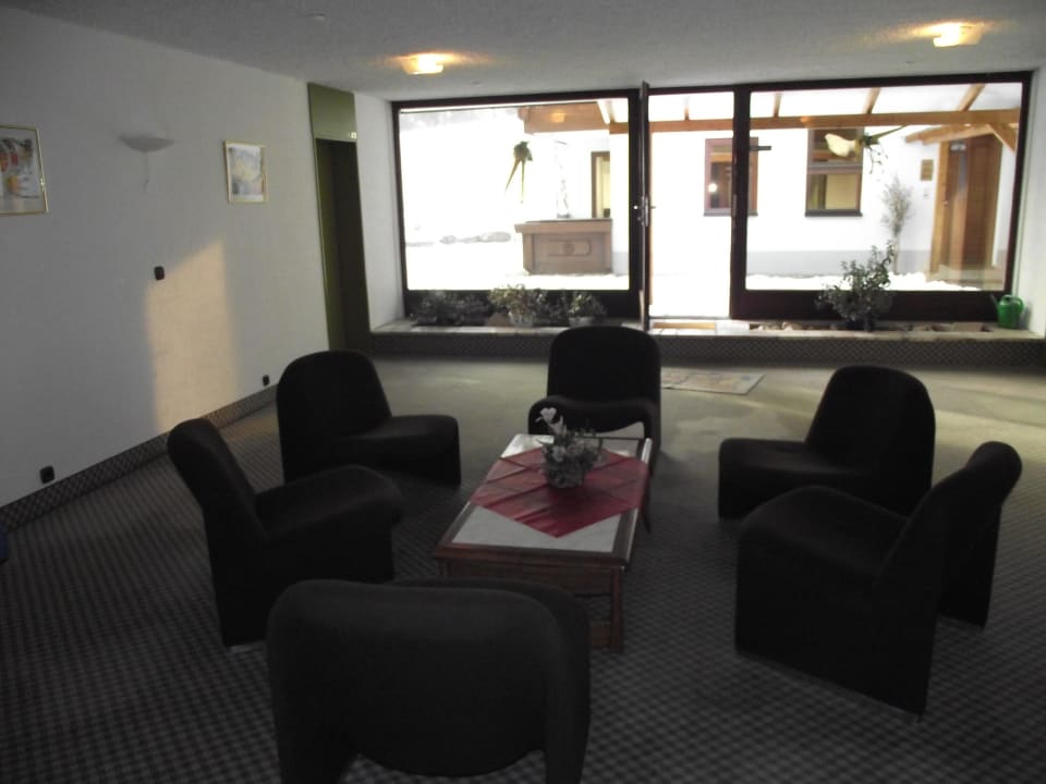 Aufenthaltsraum mit Ausgang Landhotel Magdalenenhof