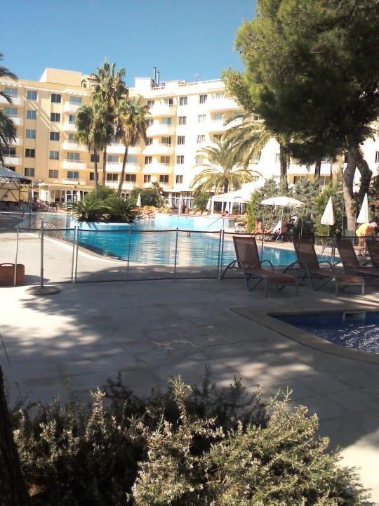 Blick vom Babypool auf das Hotel Aparthotel Ivory Playa