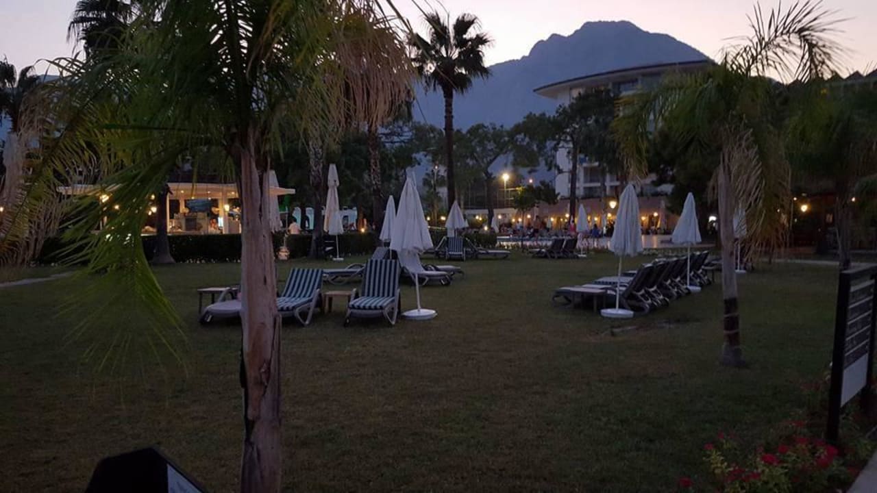 Liegen Kilikya Palace Göynük