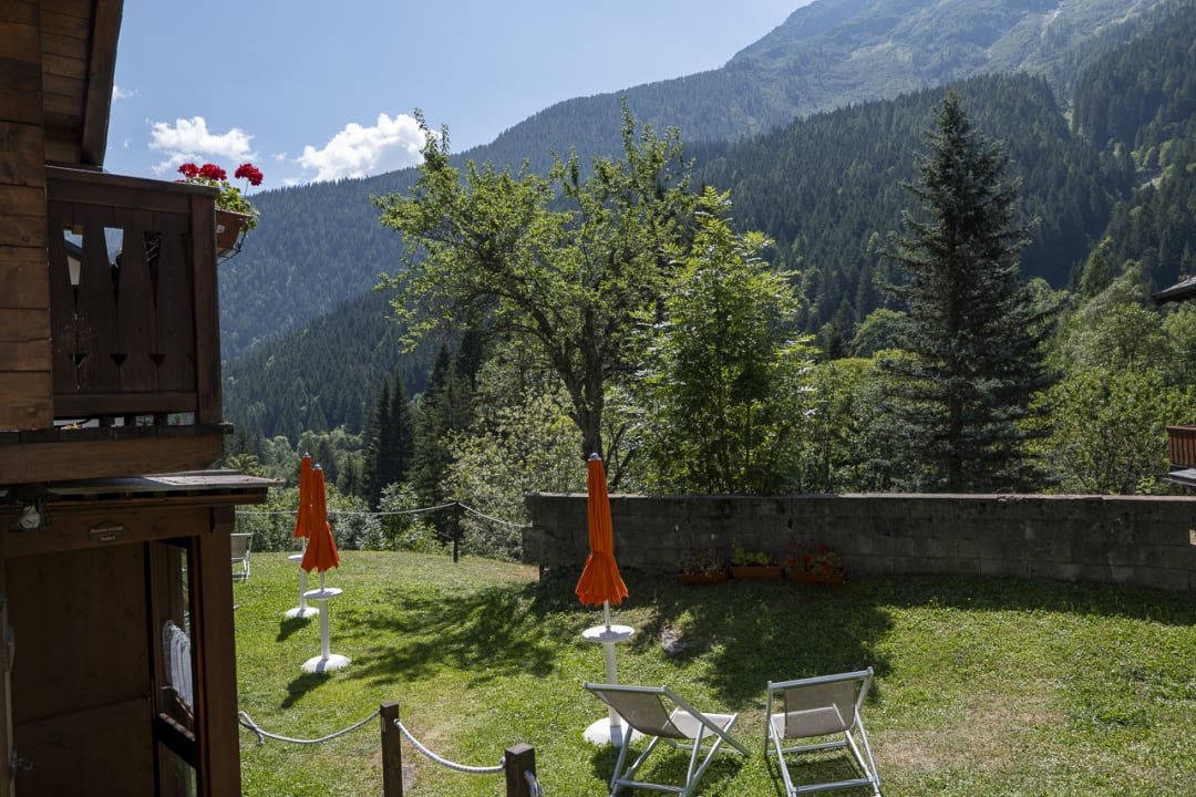 Ausblick Incanto Walser Apartments Ronco