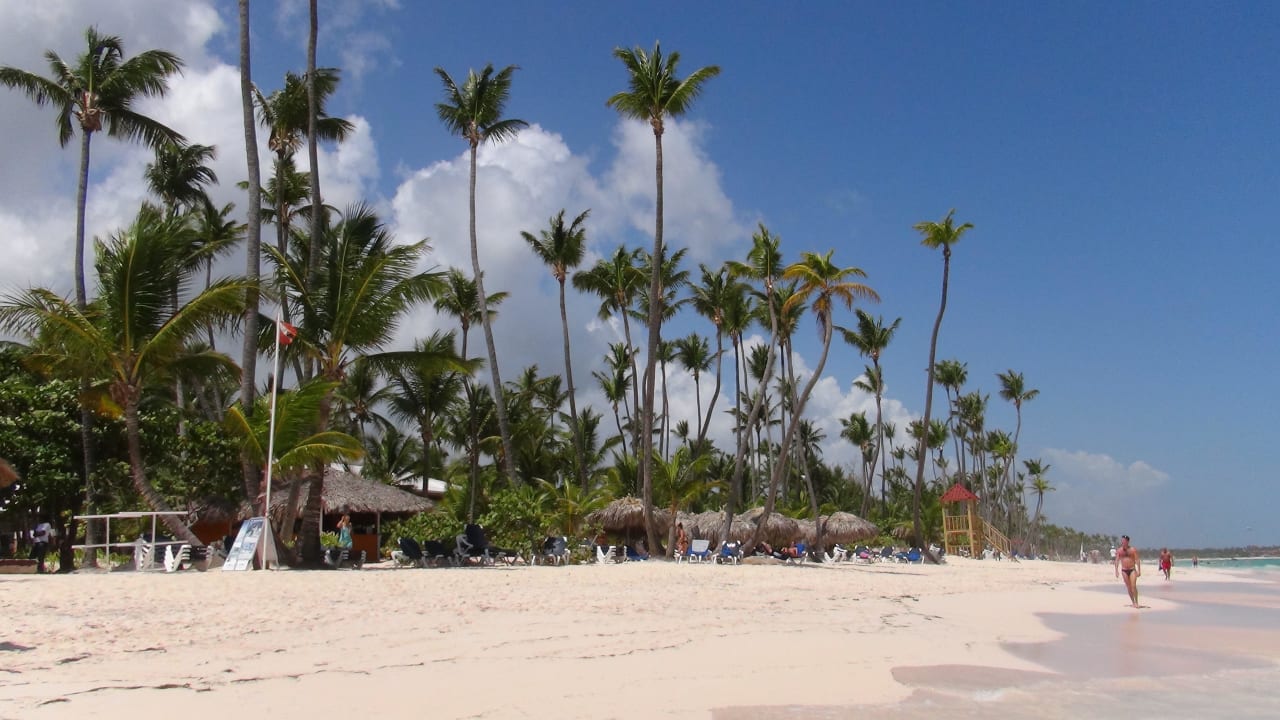 Mit kostenlosen Schirmen, Liegen und Strandbar Grand Palladium Select Bávaro Resort & Spa