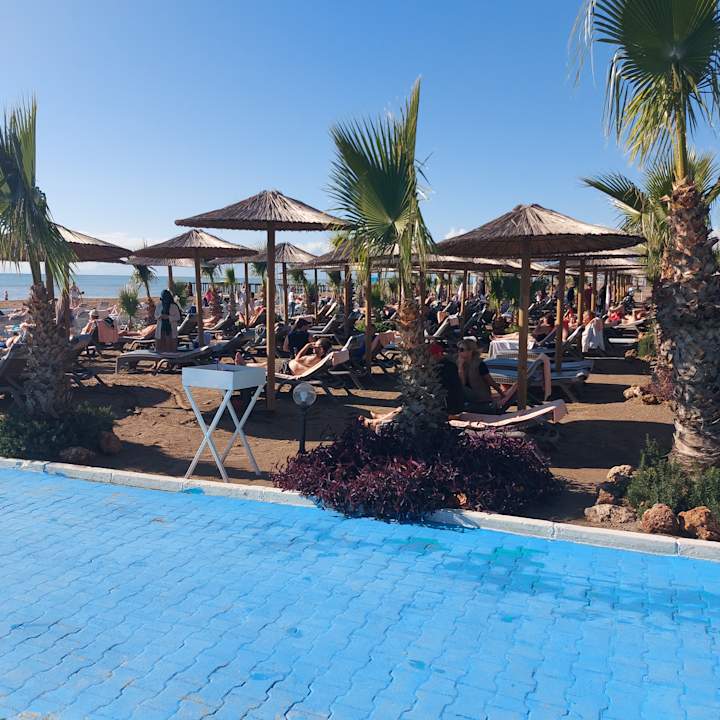 Strand Hotel Delphin Imperial