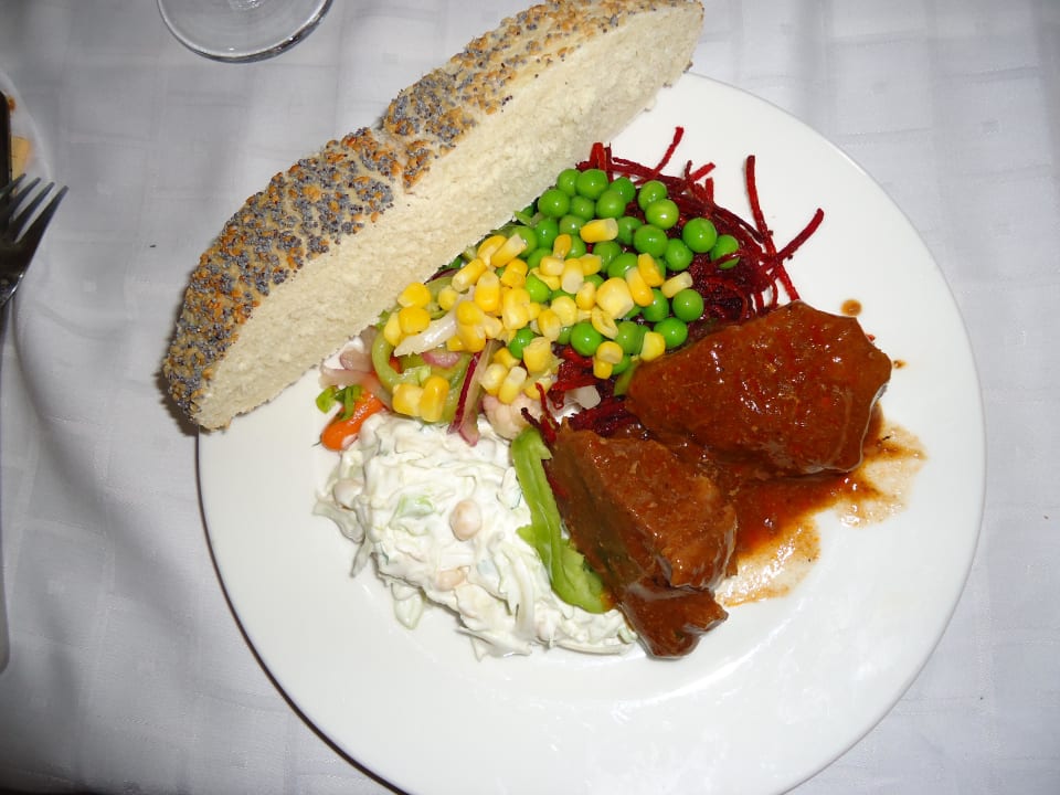 Sehr zu empfehlen Kalbsfleisch Sol Luna Bay