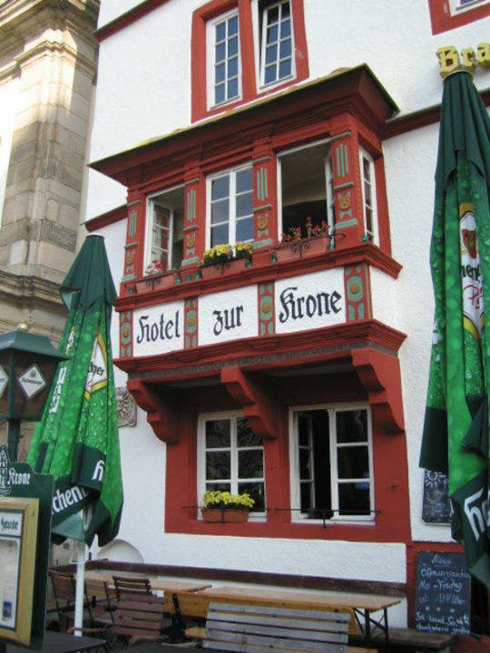 Erker mit Dach von außen Hotel Zur Krone