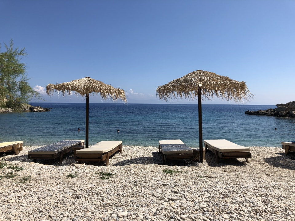 Strand Hotel Sunrise Beach