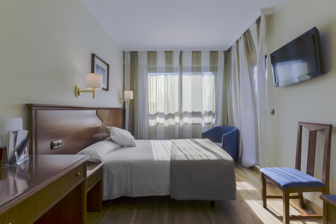 Zimmer Hotel Porcel Alixares
