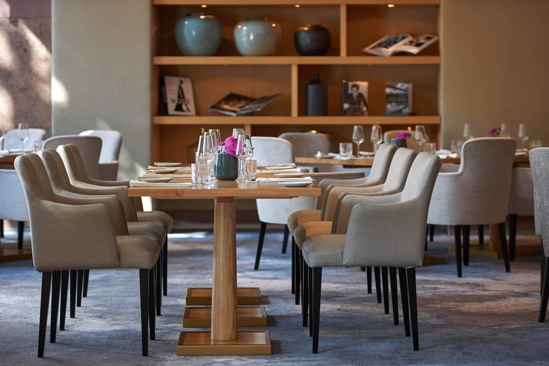 Restaurant Library Hilton Frankfurt City Centre