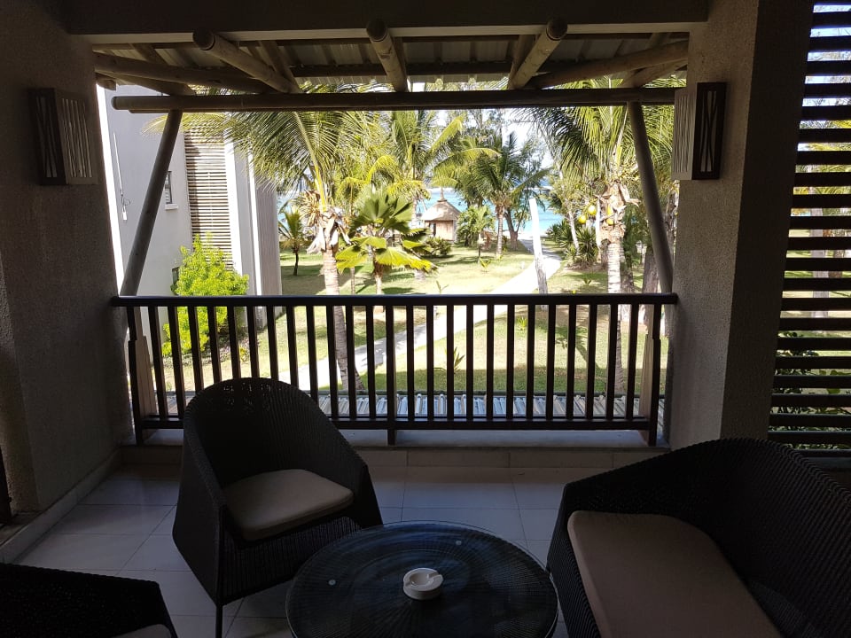 Balkon Junior Suite  Crystals Beach Resort Belle Mare, a member of Radisson Individuals