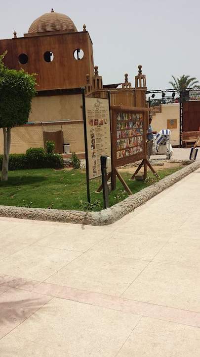 Benütze Strandtücher - Fotostrecke Le Jardin Aqua Park Resort