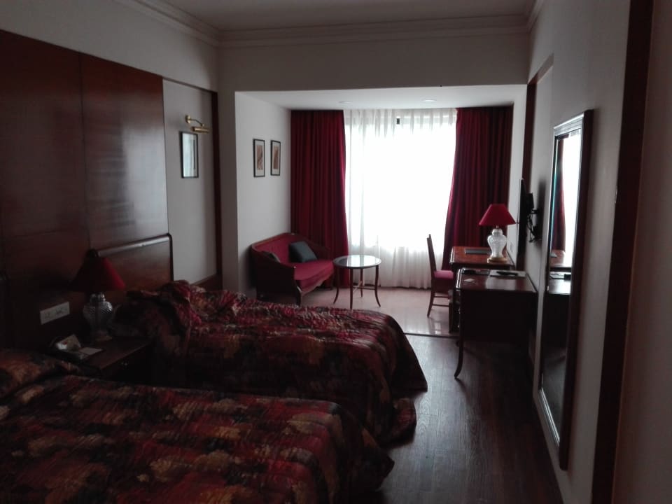 Zimmer Hotel The Ambassador