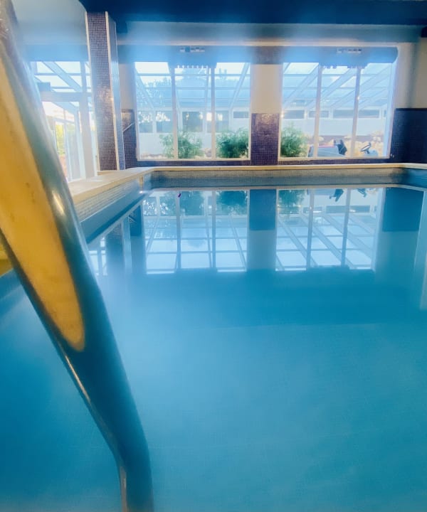 Pool Sallés Hotel Marina Portals