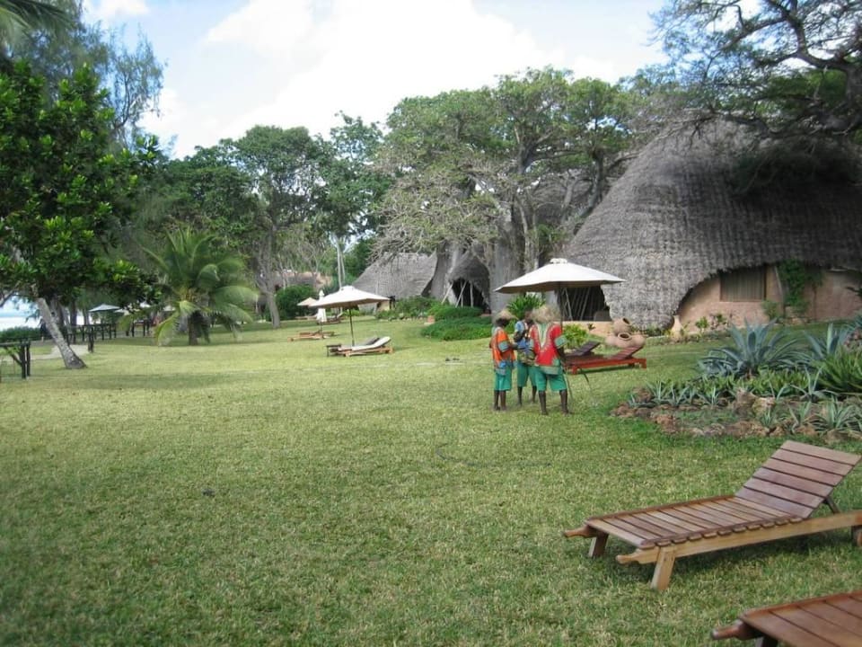 Gardeners at work Hotel The Sands at Nomad