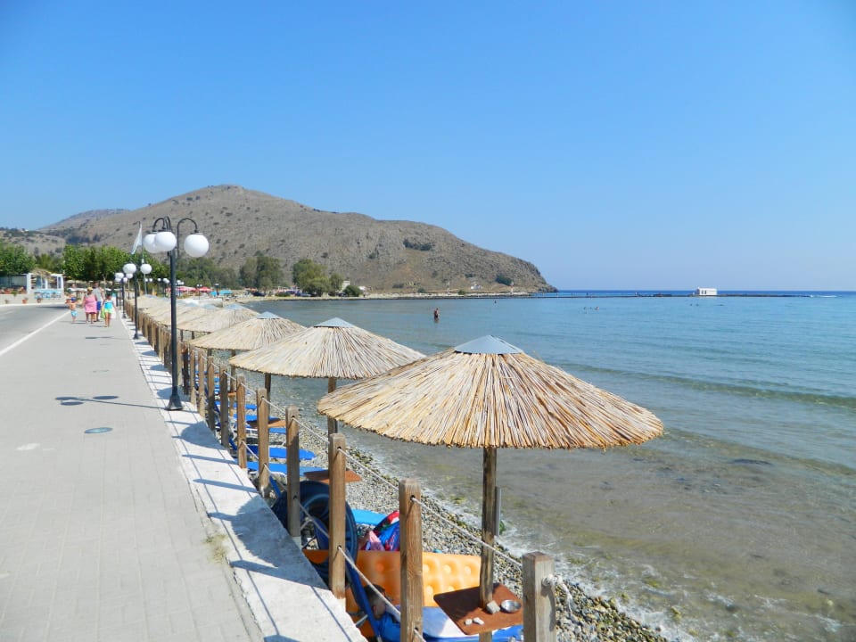 Strand vor dem Hotel (Beach) Corissia Beach Hotel