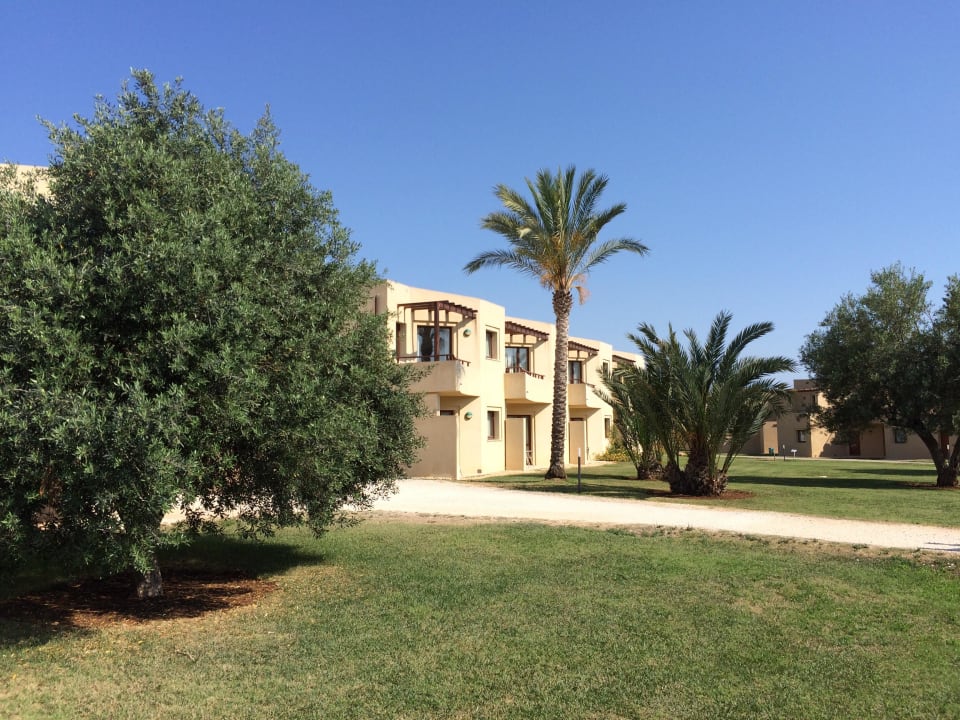 Hotelgebäude VOI Arenella Resort