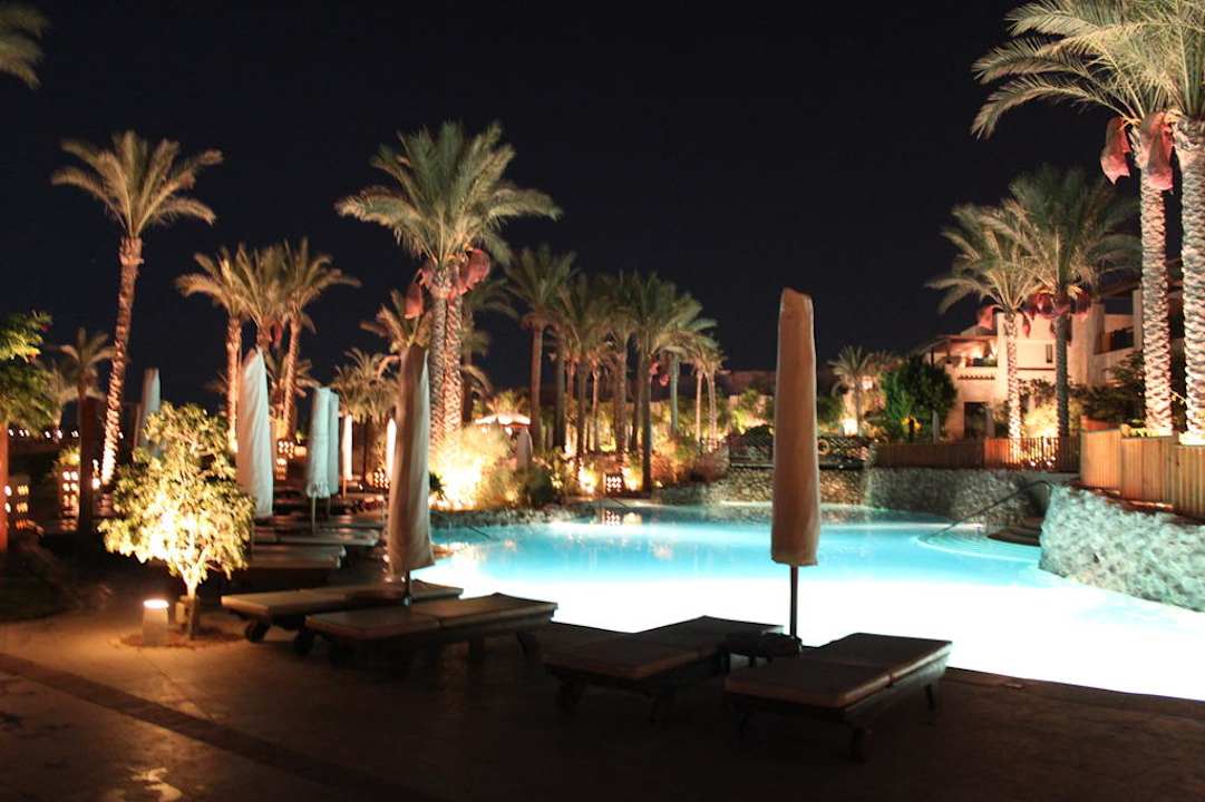 Pool bei Nacht The Grand Hotel Sharm El Sheikh