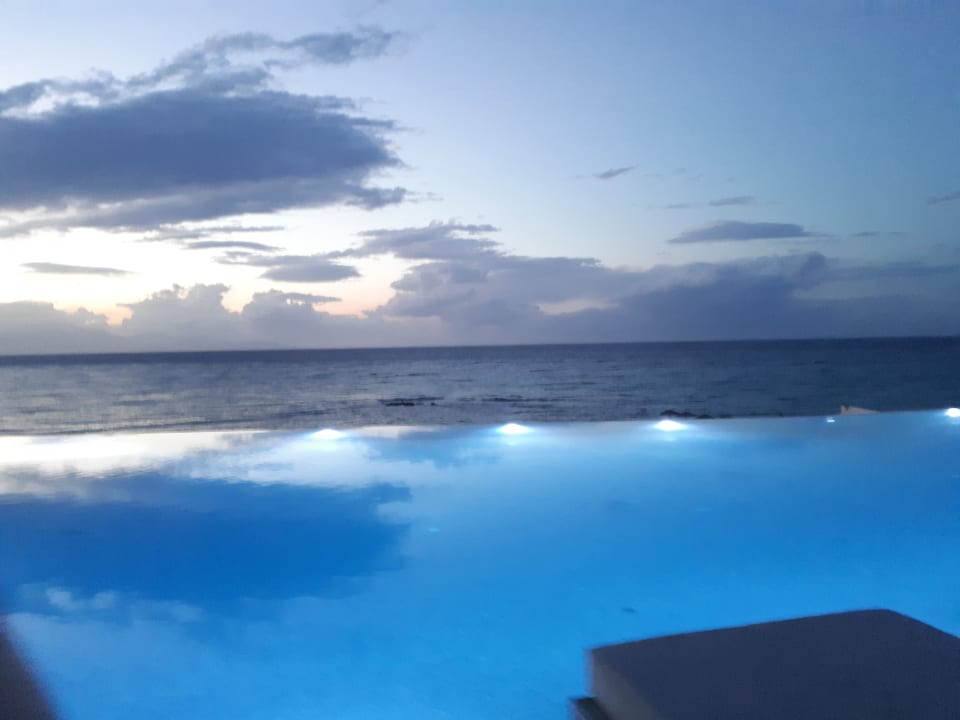 Pool Alexandra Beach Resort & Spa