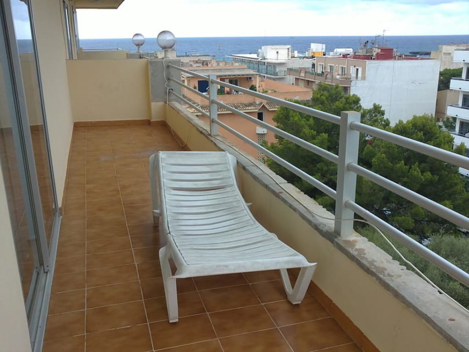 Ein Teil der Terrasse Bei Juan Playa Blanca