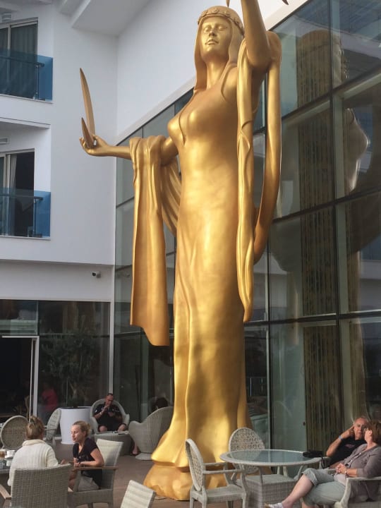 Azura Azura Deluxe Resort & Spa Hotel