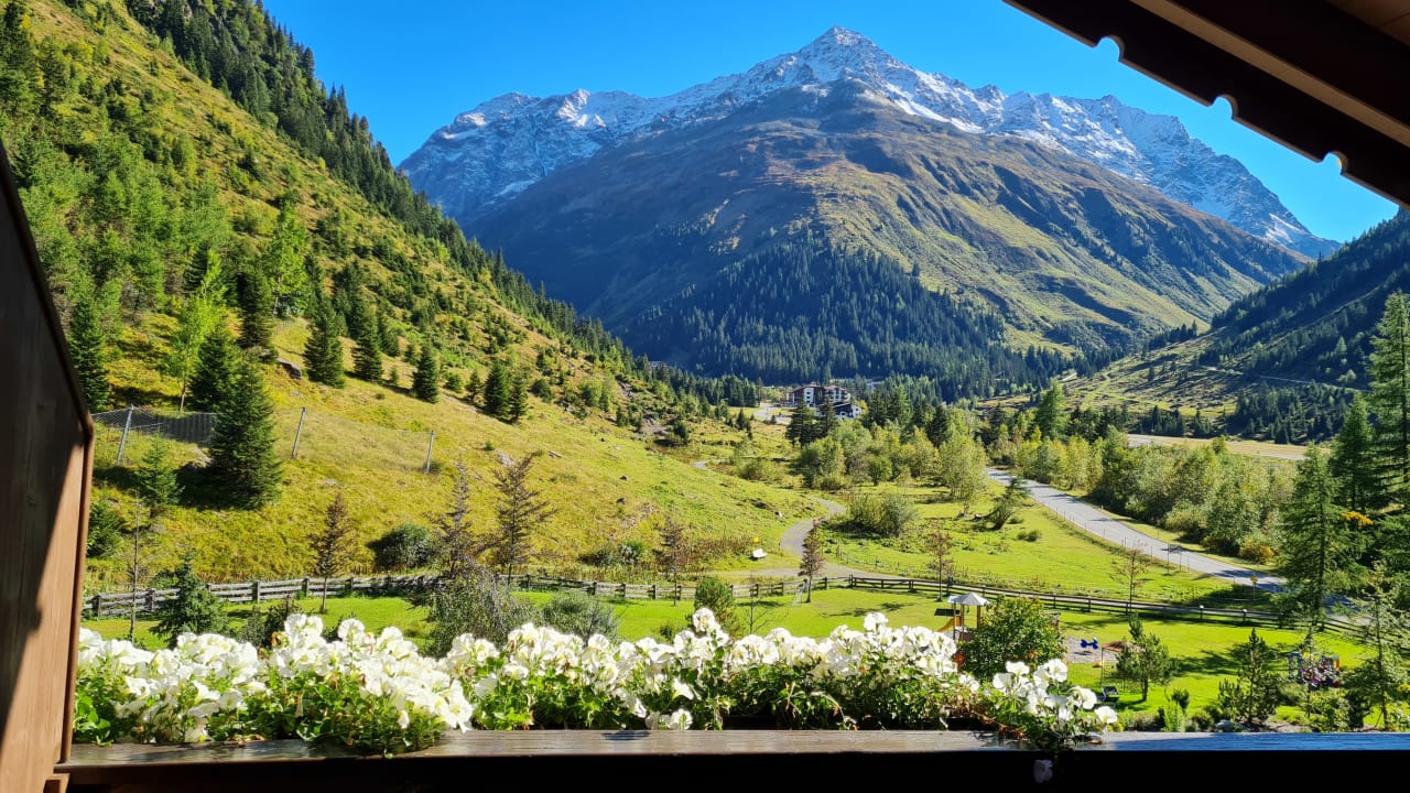 Ausblick Verwöhnhotel Wildspitze