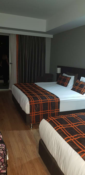 Zimmer Side Sunport Hotel & Spa
