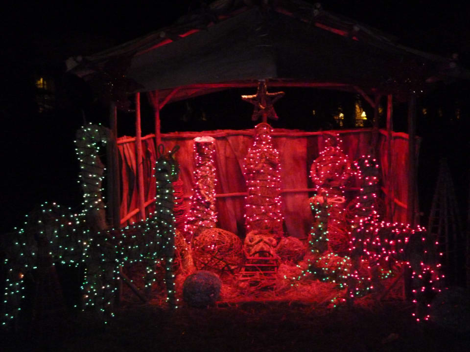 Weihnachtskrippe im Garten Senator Puerto Plata Hotel