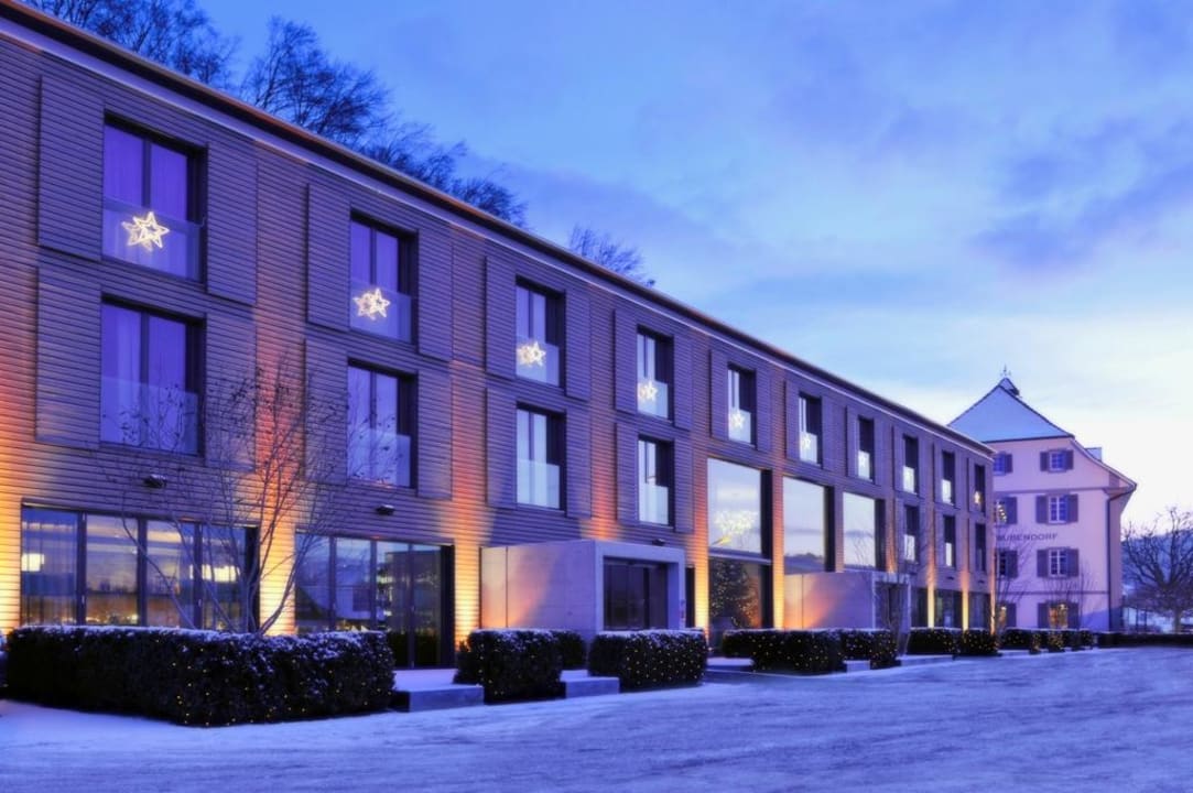 Aussenansicht Winter Hotel Bad Bubendorf