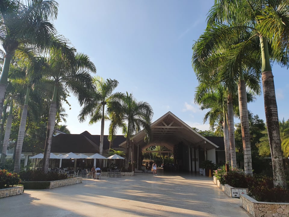 Lobby Viva V Samana by Wyndham – Adults Only