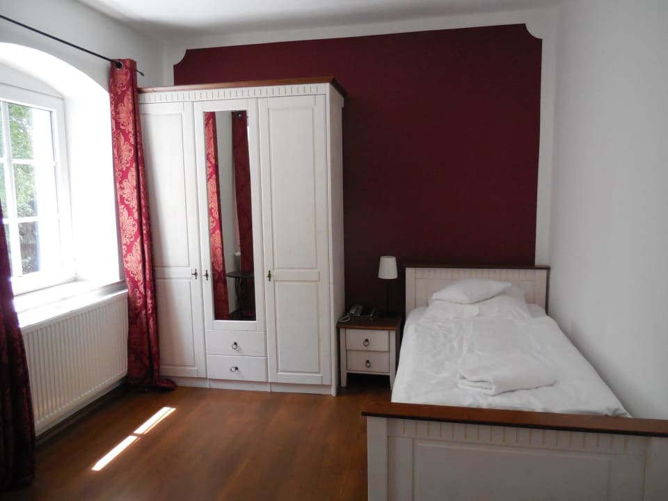 Freundlich gestaltetes Einzelzimmer Hotel AquaQuell Bad Pilzweg