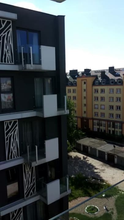 Hotel z zewnątrz Invite