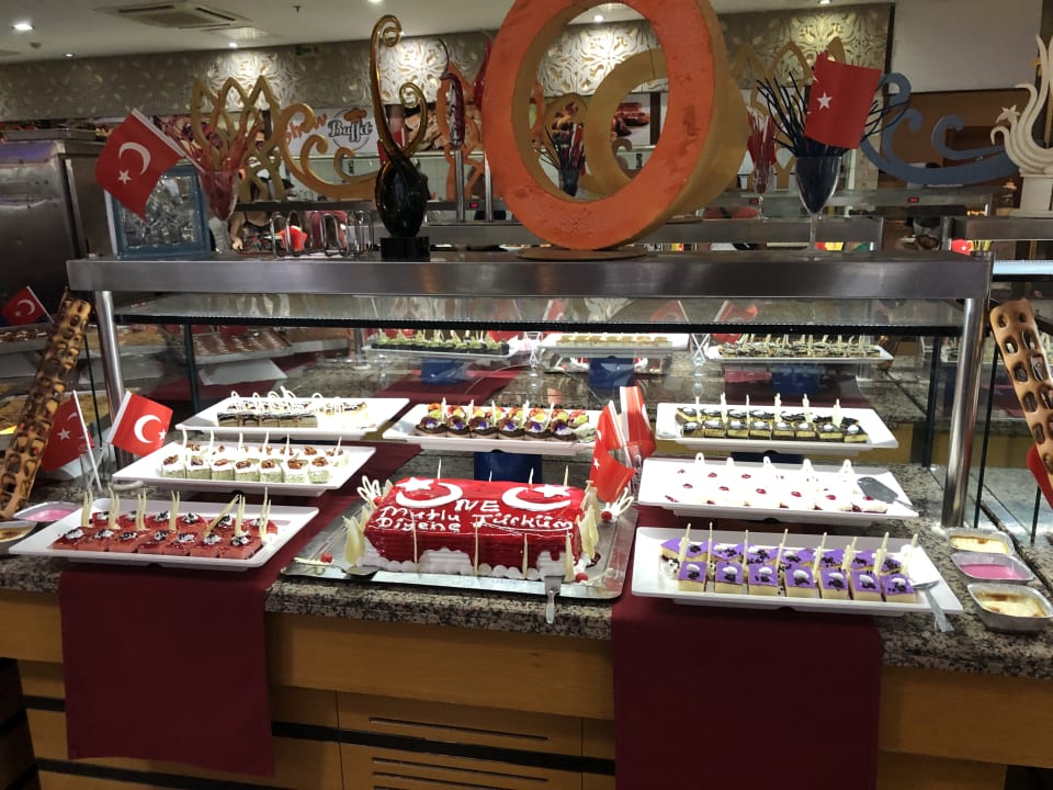 Gastro Cenger Beach Resort & Spa