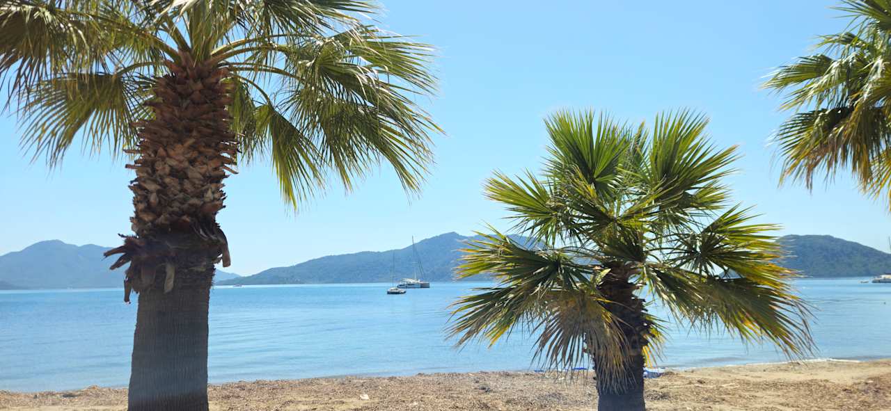 Strand Emre Beach & Emre Hotel