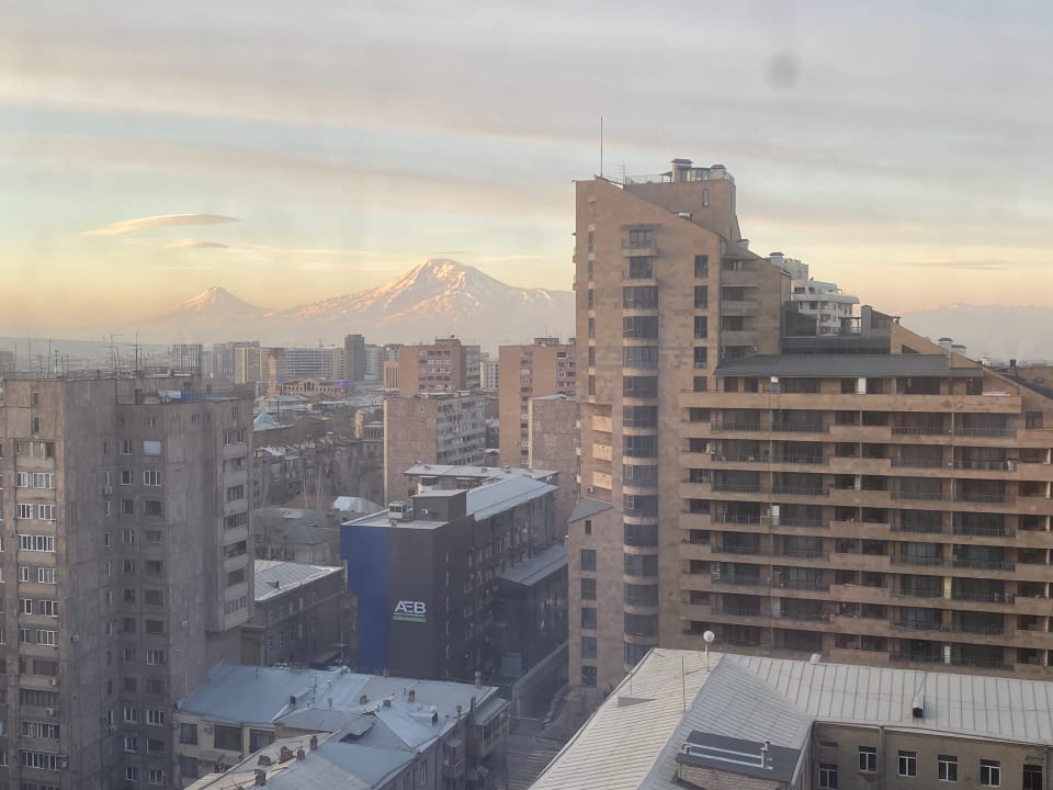 Ausblick Holiday Inn Express - Yerevan by IHG