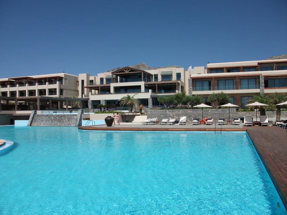 Hauptpool mit Blick aufs Haupthaus Aquagrand Artistic Luxury Beach Resort - Adults only