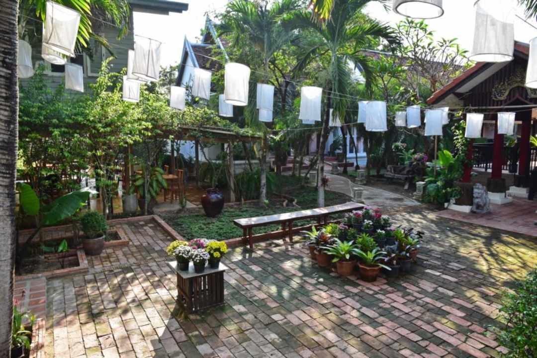 Gartenanlage Hotel Tharaburi Resort