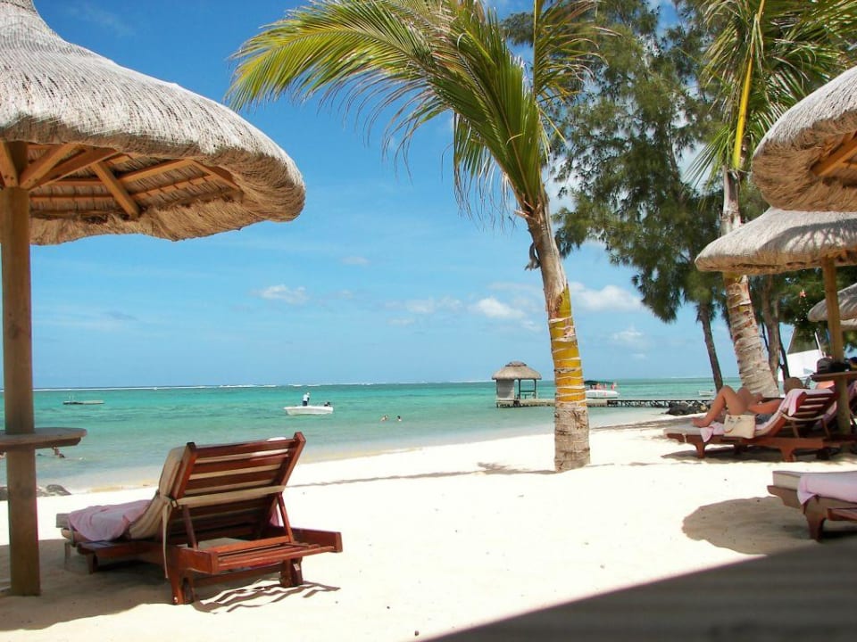 Strand Outrigger Mauritius Beach Resort