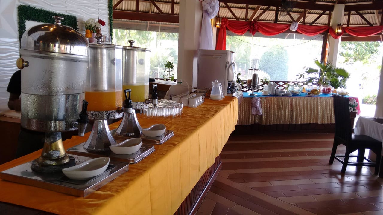 Frühstücksbüffet Long Bay Resort Koh Phangan