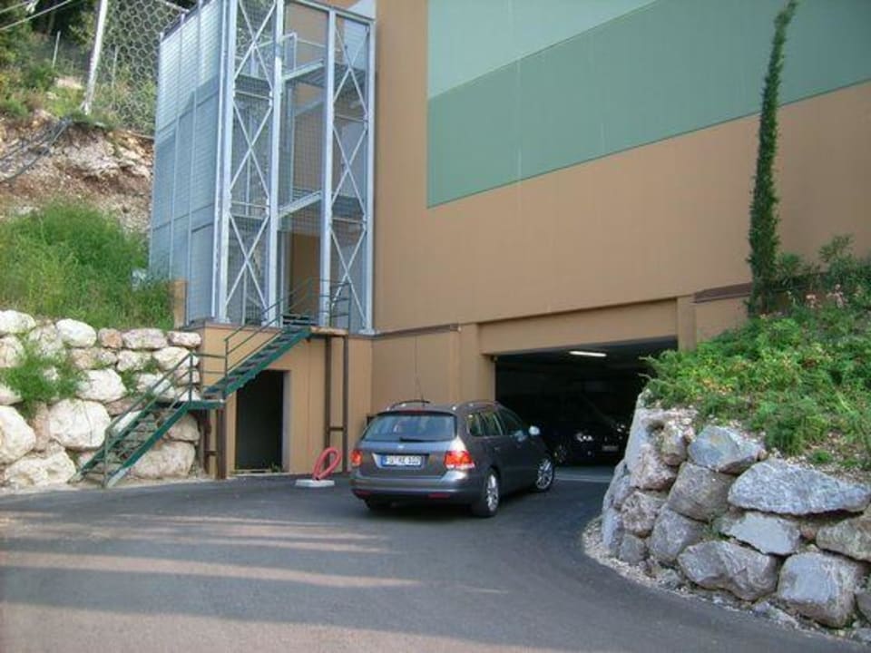 Tiefgarage Hotel Majestic Palace