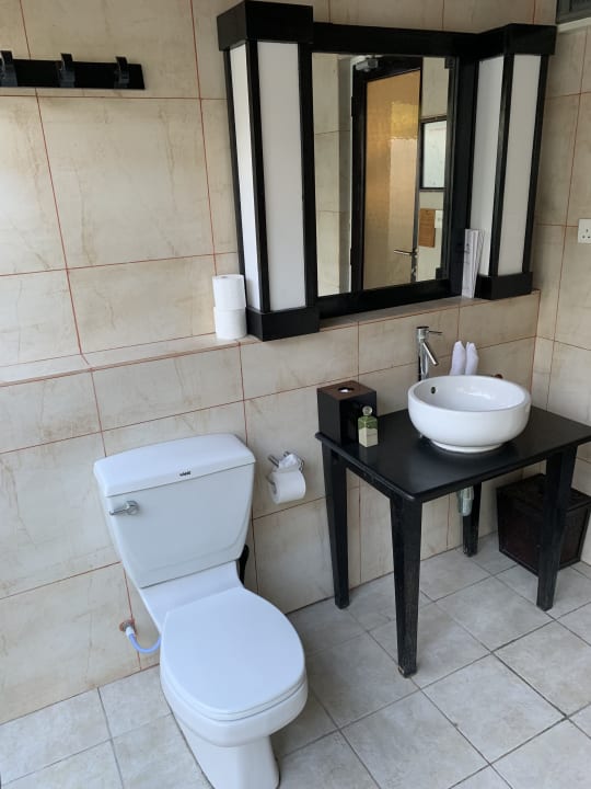 Zimmer Kuredu Island Resort & Spa