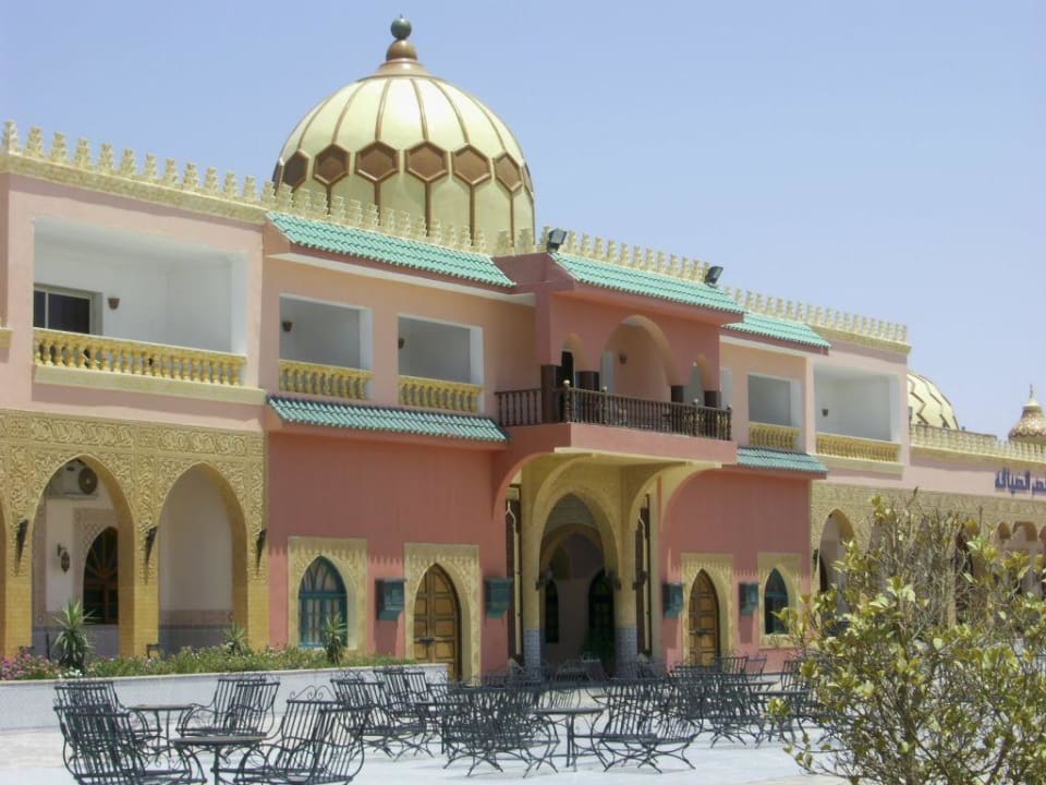Przy centrum rozrywkowym fantazja Pickalbatros Alf Leila Wa Leila Resort - Neverland Hurghada