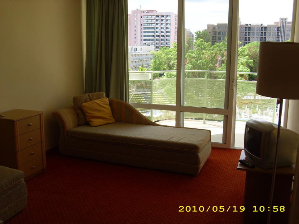 Wohn/Schlafraum DAS Club Hotel Sunny Beach