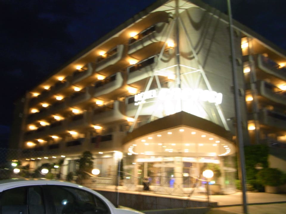 Caprici Hotel CAPRICI BEACH HOTEL & SPA