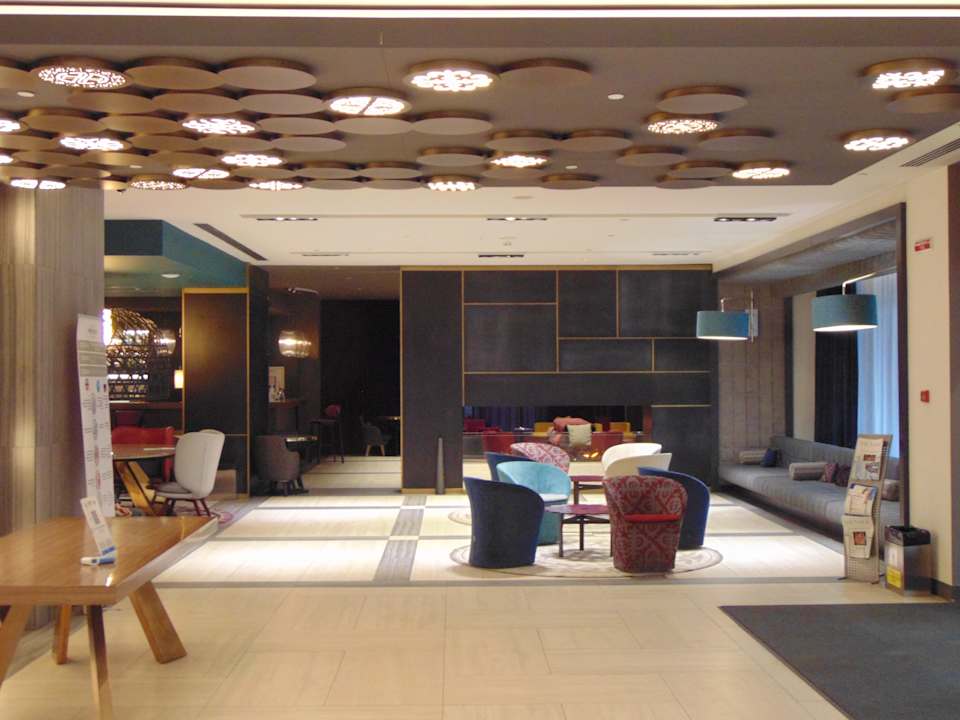 Lobby Mercure Almaty City Center