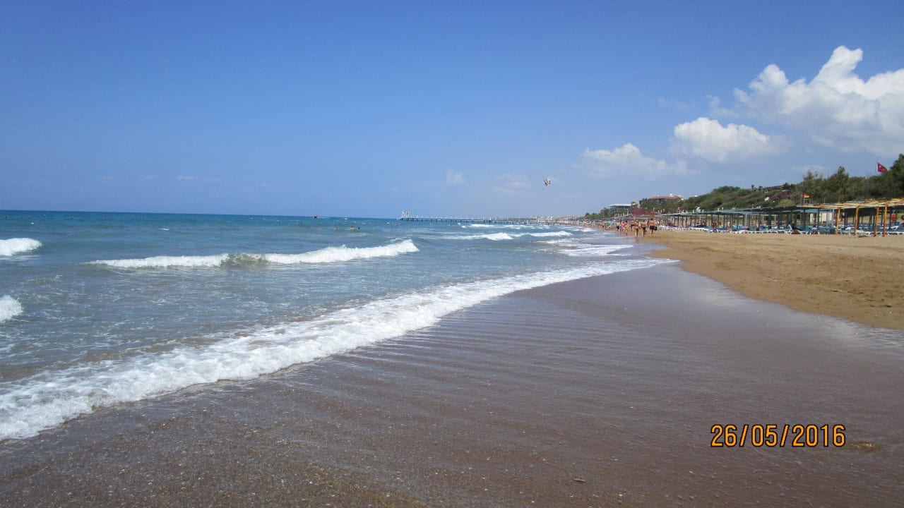 Der herrliche, endlose Strand Can Garden Resort