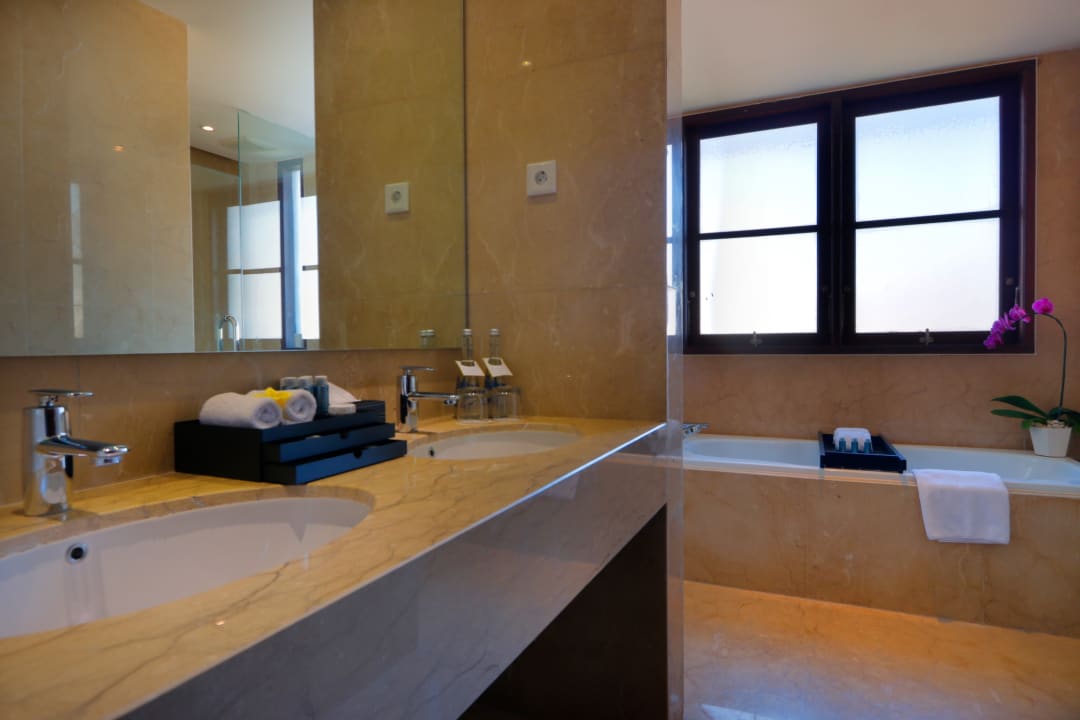 Zimmer Royal Tulip Springhill Resort