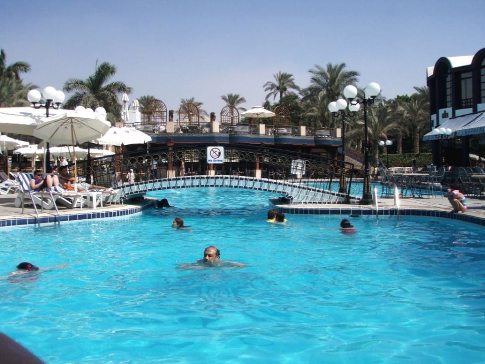 Erhohlung vom Ausflug JAZ Pyramids Resort