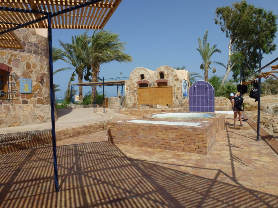 SRS Utopia Beach Club