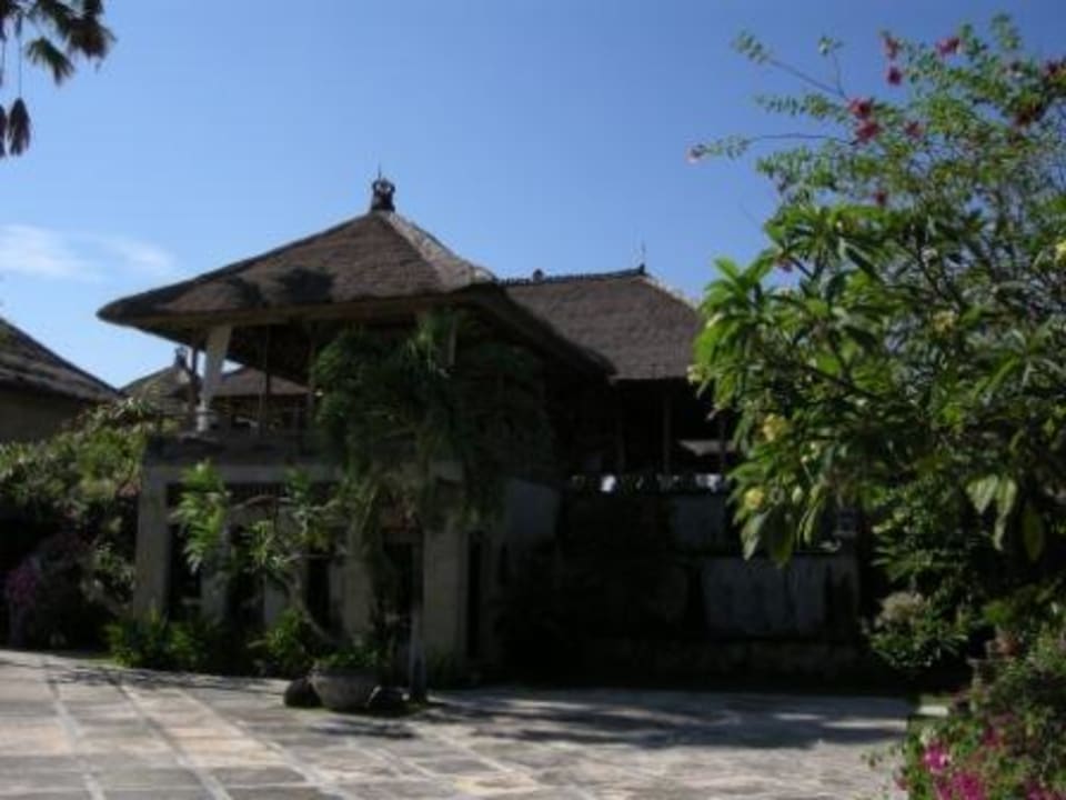 Erstes Luxushotel in Lovina Puri Bagus Lovina